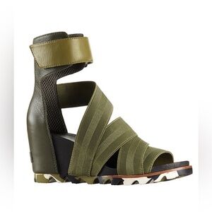 Sandal Sorel Heels